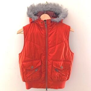Kids Orange puff vest with fur hood. Size M. Preloved